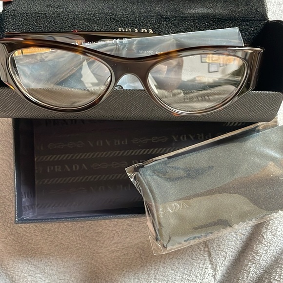 NEW Prada Tortoise Shell Women's Glasses - Picture 5 of 5